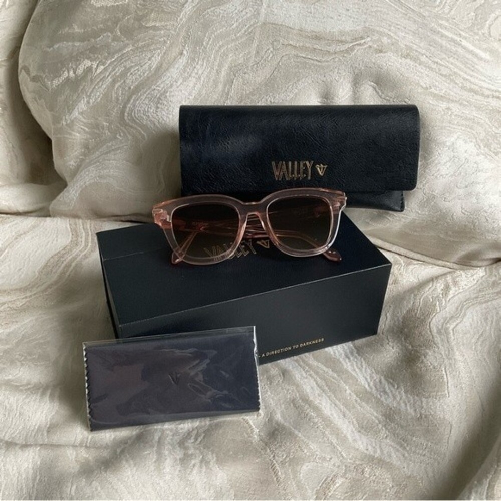 NEW Valley Eyewear Sunglasses BRAKE Crystal Pink w Rose Metal Trim Brown Lens - Picture 2 of 10